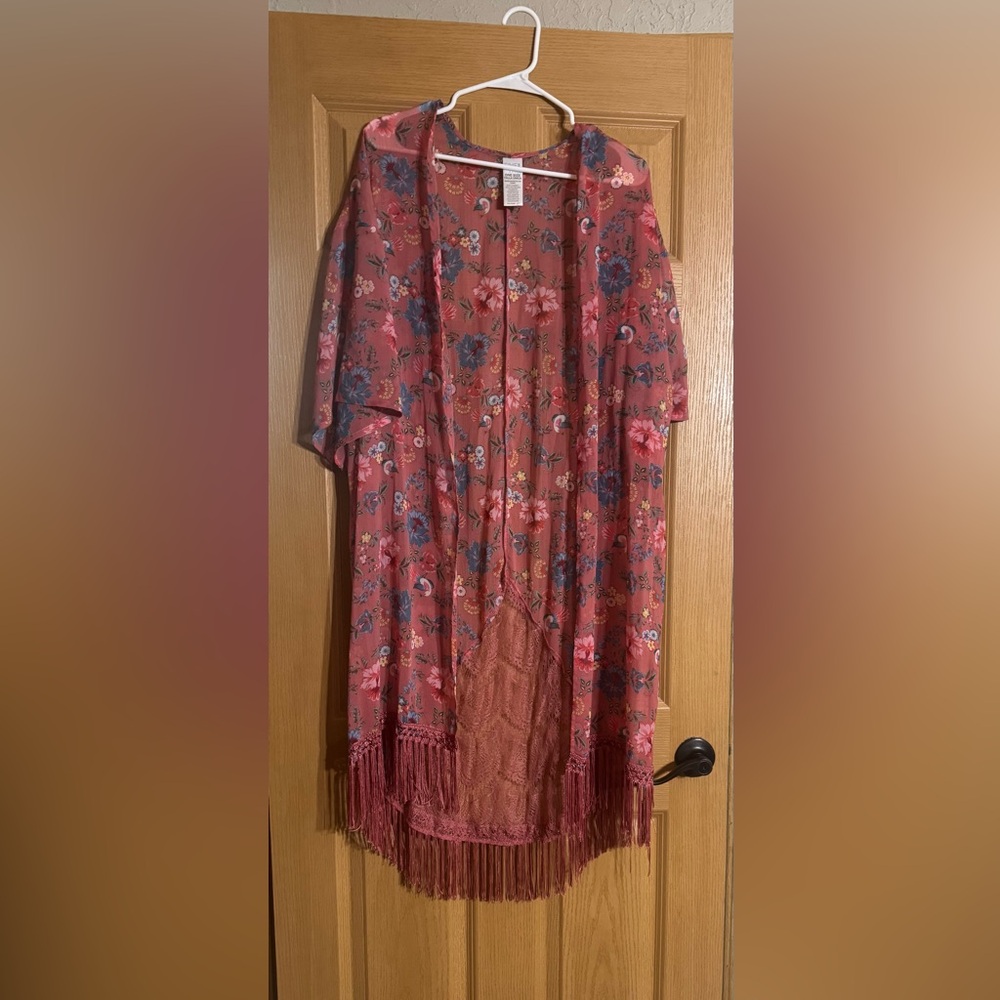 Time and Tru Floral Kimono Cardigan - Red and Blue